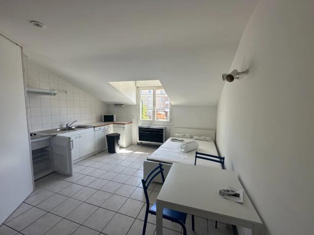 BLAGNAC T1 Meublé de 18m2 435 EUR