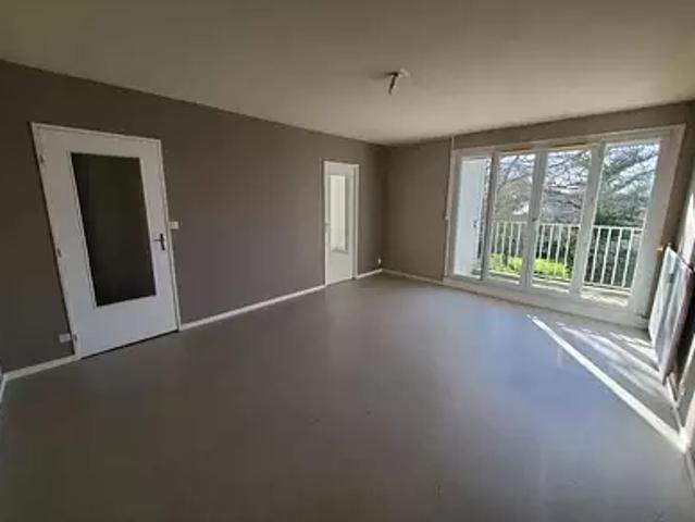 Blain 44130 Achat / Vente appartement 3 pièces t3 au dernier étage cave