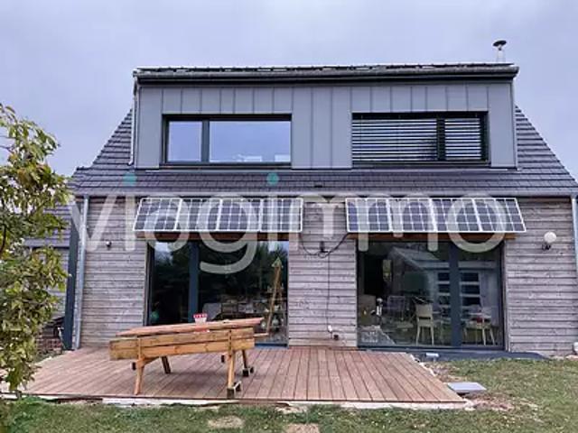 Blangy Tronville 80440 Achat / Vente maison 5 pièces t5 au dernier étage cave