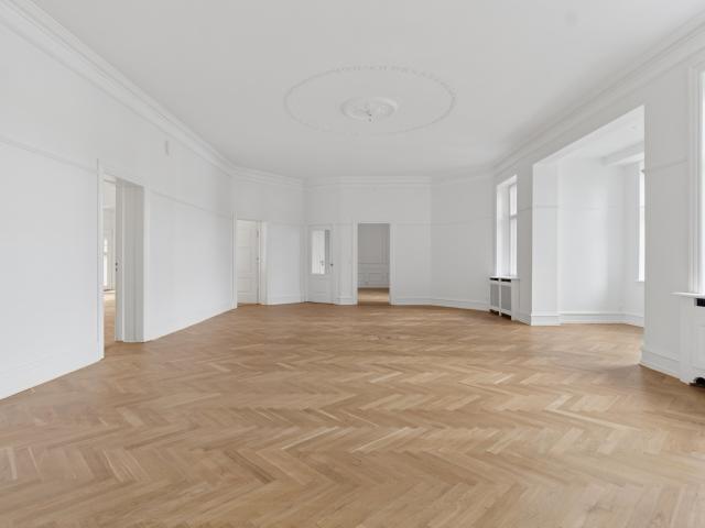 5 værelses lejlighed på 290 m²