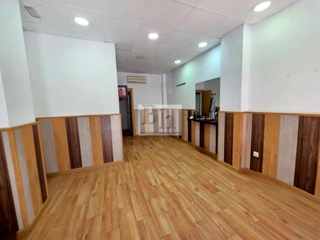 BLANHOGAR alquila local comercial en la Luz