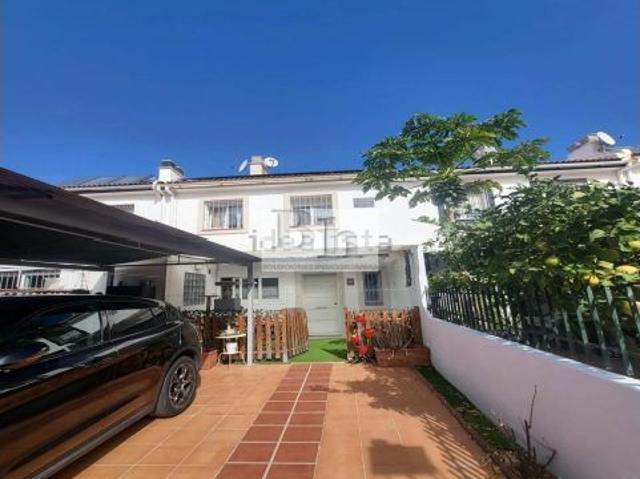 BLANHOGAR vende en Alhaurín de la Torre Chalet adosado