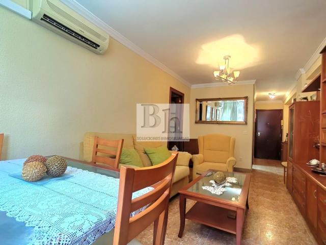 BLANHOGAR VENDE FANTASTICO PISO EN LA LUZ!