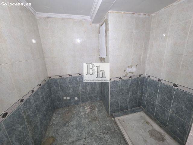 BLANHOGAR vende portería en Vistafranca ! V I V I E N D A N O H I P O T E C A B L E
