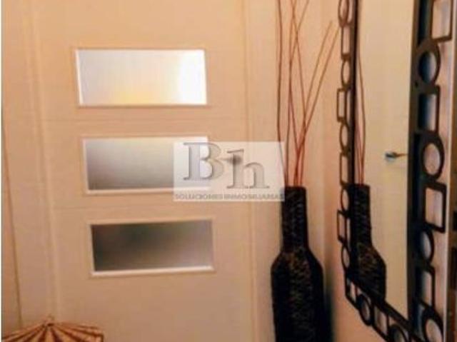 BLANHOGAR vende piso en zona Avda. Barcelona