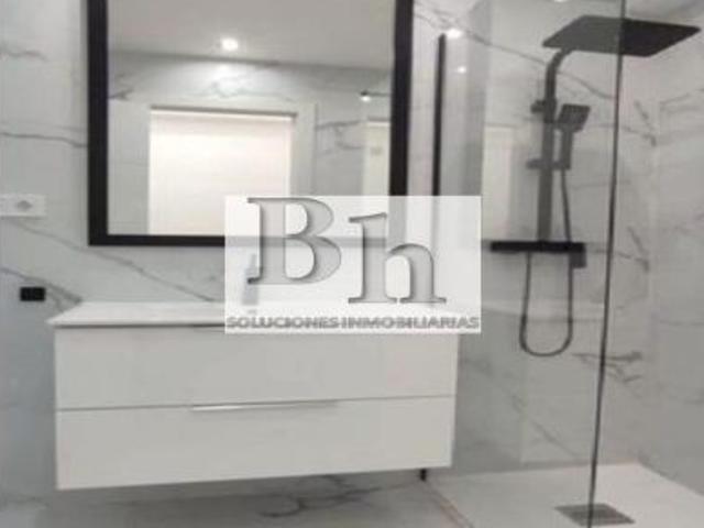 Blanhogar vende piso en Fuengirola