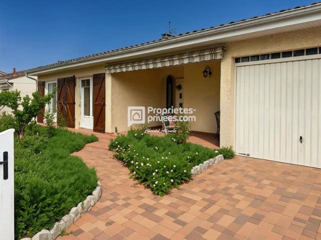 BLANQUEFORT Maison de PLAIN PIED avec JARDIN et GARAGE POSSIBILITÉ 3ème CHAMBRE