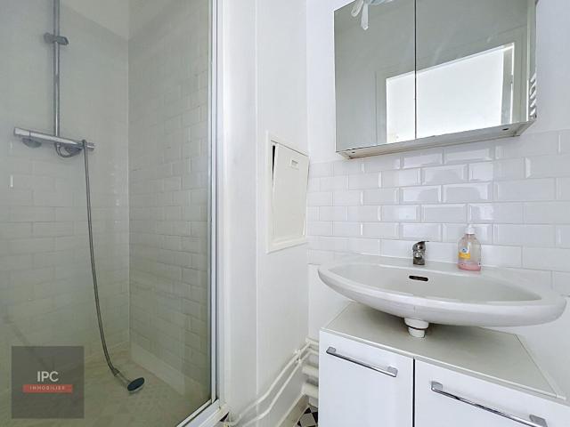 BLD VICTOR HUGO STUDIO 23m², Clichy