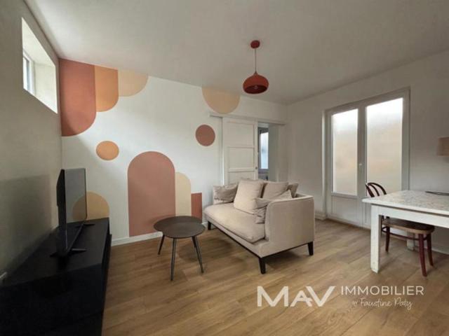 BLENDECQUES TRES JOLIE MAISON MEUBLEE DE 43,26 m²