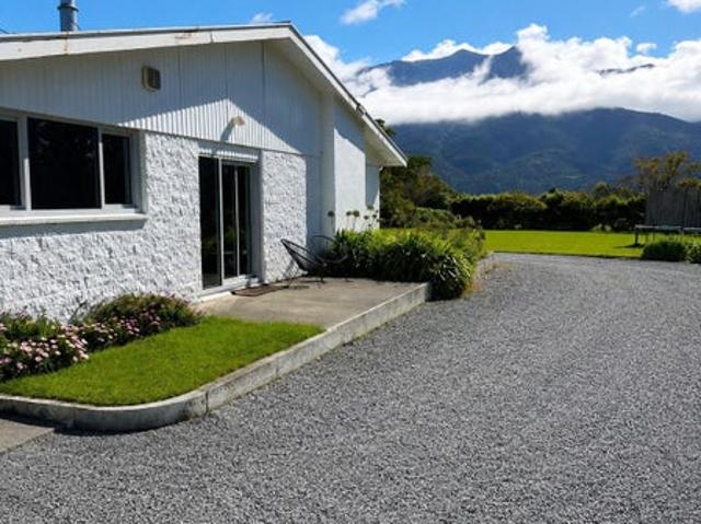 blenheim, 5 bedrooms