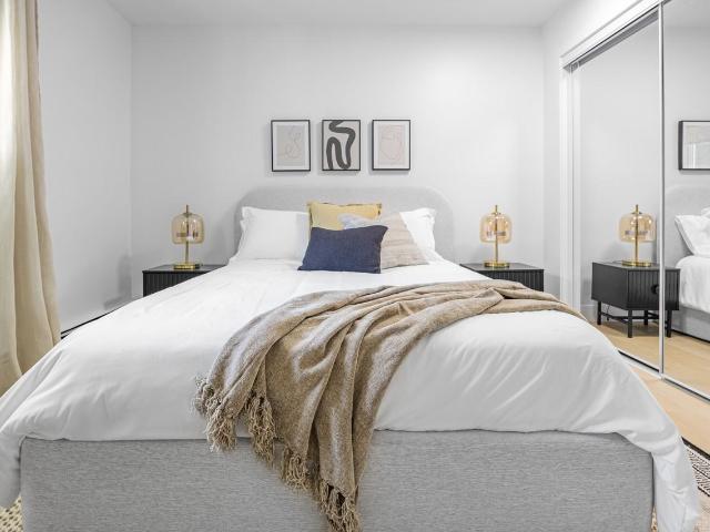 BLIS Studio Apartment for Rent at 10250 116 St Nw, Edmonton, AB T5K 1W4 Oliver