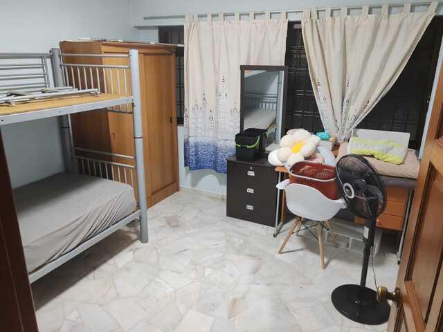Blk 154 Jalan Teck Whye $1100 fro 2 ladies AIRCON + WIFI OPPOSITE BT PANJANG MRT