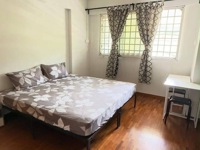 Blk 532 Serangoon north 2 common room available