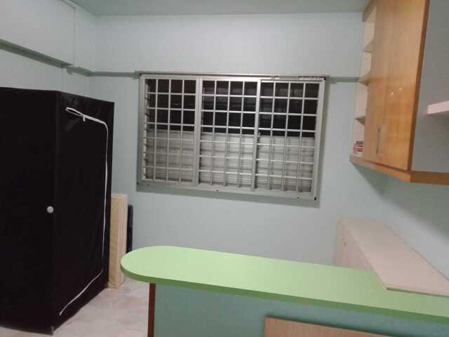 Blk 845 Woodlands $650 for 1 lady WiFi lady environment