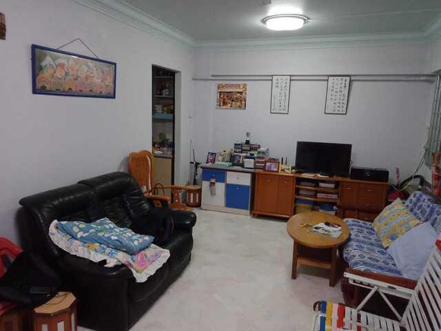 Blk 845 Woodlands $650 for 1 lady WiFi lady environment