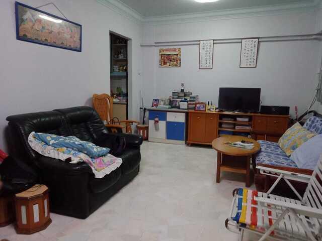 Blk 845 Woodlands $650 for 1 lady WiFi lady environment