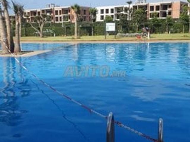 Blue beash appartement a vendre résidence fermée