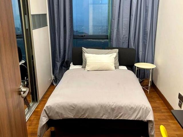 Blue Horizon D5, Condominium
