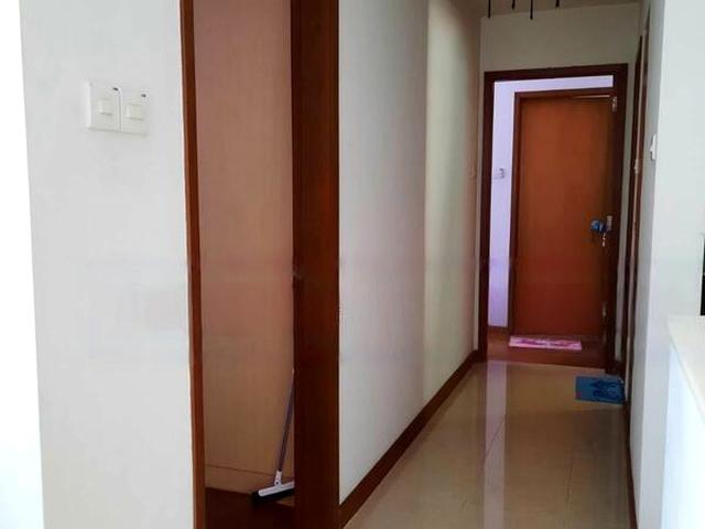 Blue Horizon D5, Condominium