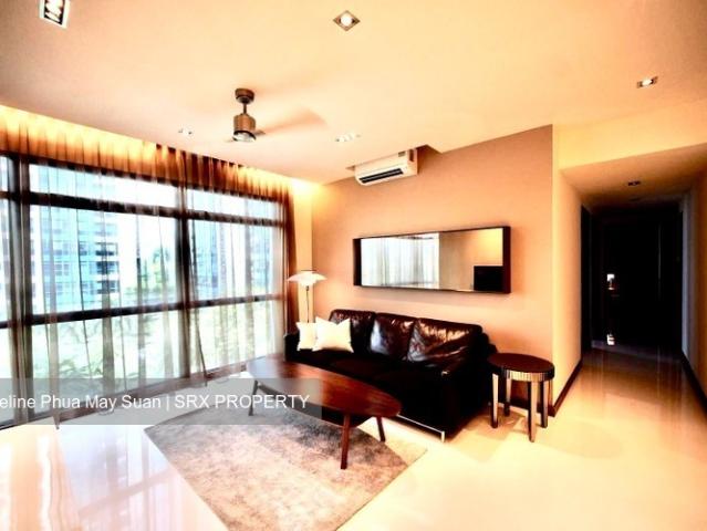 Blue Horizon D5, Condominium