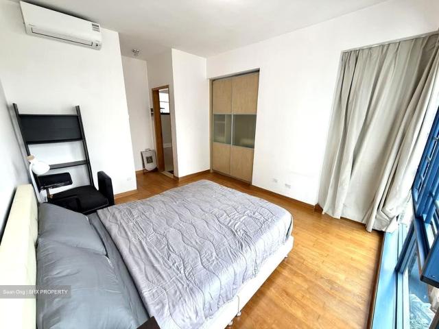 Blue Horizon D5, Condominium