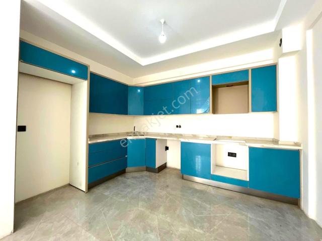 blue Life Egen'den Beklenen Proje Hazır yüzme Havuzlu Kapalı Otoparklı Ara Kat 1+1 Yepyeni Daire
