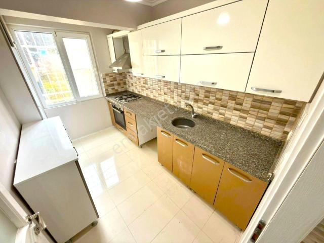 blue Life Egen'den Gerçek İlan denize 100mt Ayrı Mutfaklı Avlu Alanı Mevcut 2+1 Daire