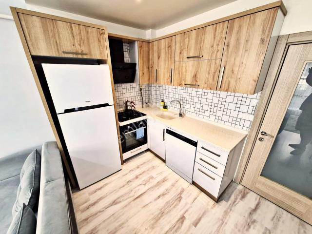 Blue Life Egen'den İkizçay'da ön Cephe Full Eşyalı Merkezi Konumda Asansörlü 1+1 Geniş Daire