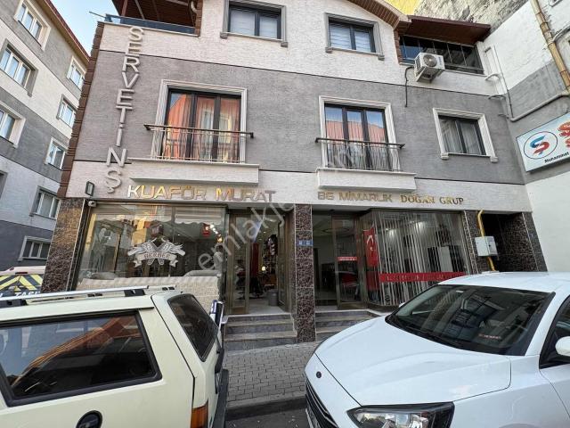 Blue Life Elit'den Caddeye Yakın Kiralık Dükkan