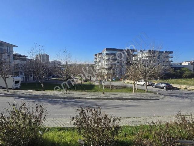 Blue Life Sitesinde Satılık 1+1 Boş