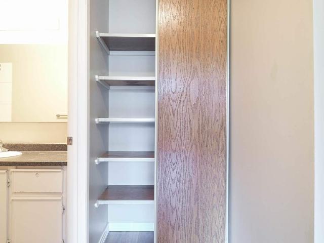 Blue Quill Gardens 2 Bedrooms [object Promise] for Rent