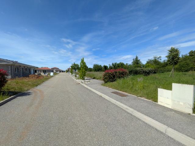 Blyes Vente Terrain 01