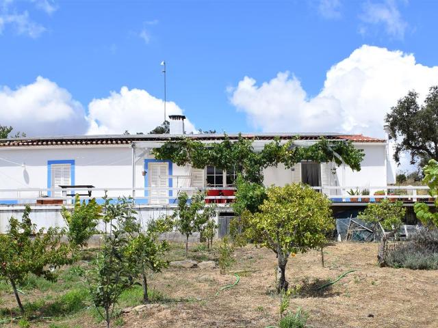 Bm156 Propriedade Isolada de 8,6 Hectares com Vista Deslum. 203m² Ourique