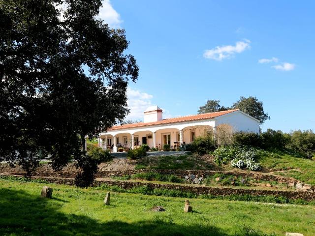 Bm178 Encantadora Grande Propriedade Rural ou T1+T1 no Cor. 235m² Ourique