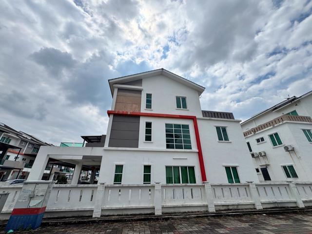 Bm Taman Vila Permai Jaya 25 Storey Corner House Near Kota Permai