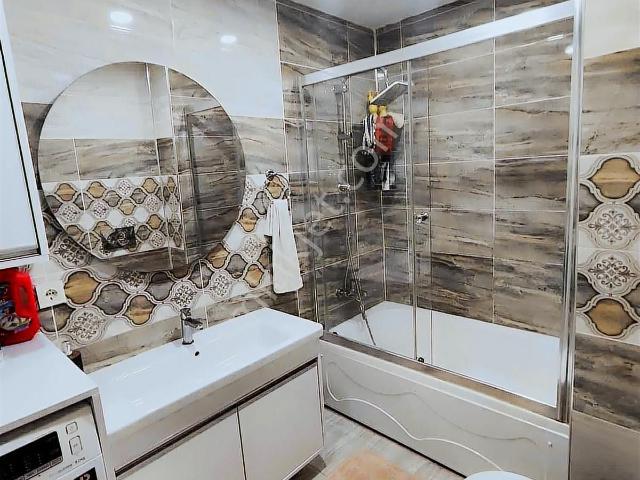 Bm Real Estate Esenler Güngören'de 2+1 Giriş Kat Satılık Daire