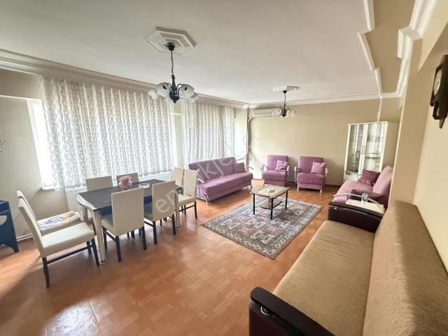Bm Real Estate Gazcılar'da Kiralık Eşyalı 2+1 Daire