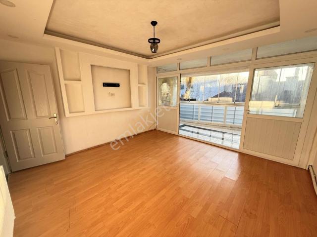 Bm Real Estate Gazcılarda Yenilenmiş 2+1 Satılık Daire