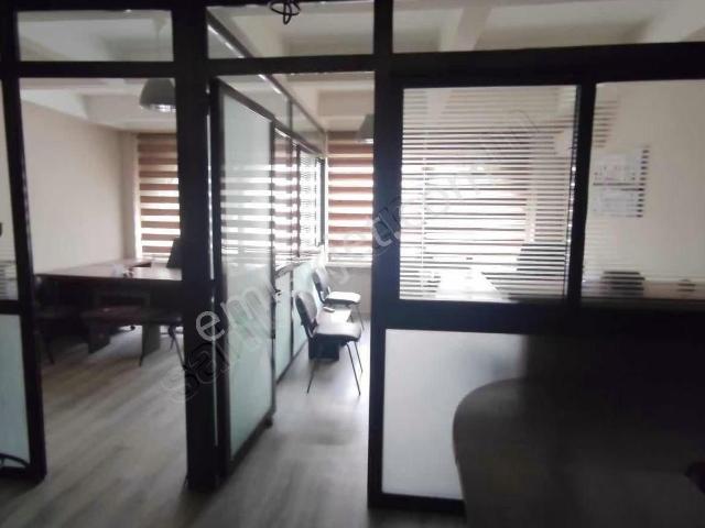 Bmden Merkezde Bahri Ok İşhanında 1+1 Full Eşyalı Ofis