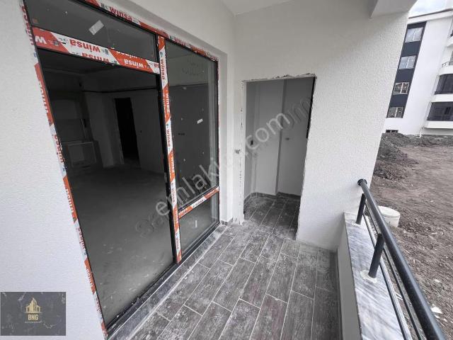 [bng] Ataşehir'de 2+0 Yüksek Giriş Kat Satılık Daire