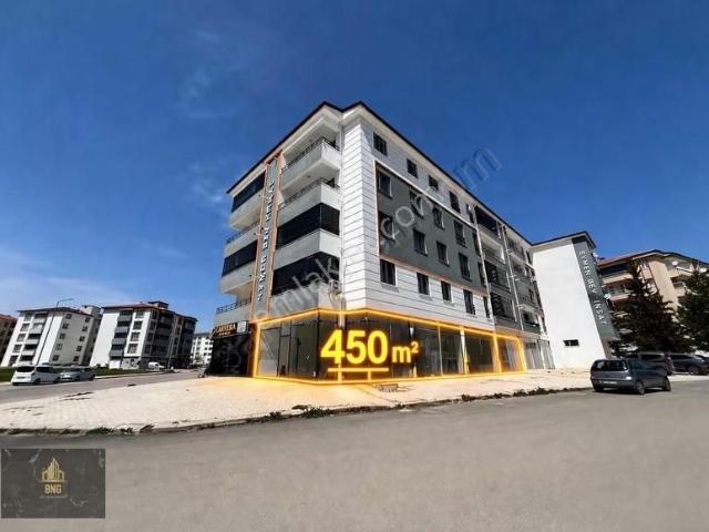 [bng] Sürsürü'de 450 M2 Merkezi Lokasyonda Satılık Dükkan
