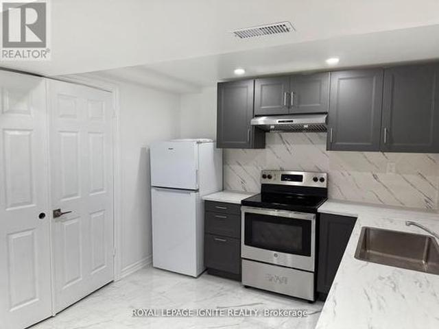 Bsmt 111 Misty Hills Trail, Toronto, ON, M1X 1T3 house for lease | Listing ID E13073 | Royal LePage