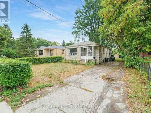 Bsmt 115 Darlingside Drive, Toronto, ON, M1E 3P4 house for lease | Listing ID E13068 | Royal LePage