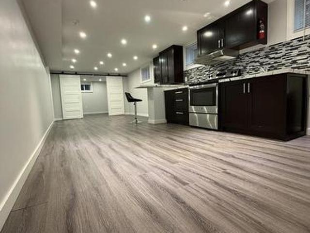 Bsmt 2238 Delkus Crescent, Mississauga, ON, L5A 1K7 house for lease | Listing ID W13581 | Royal LePage