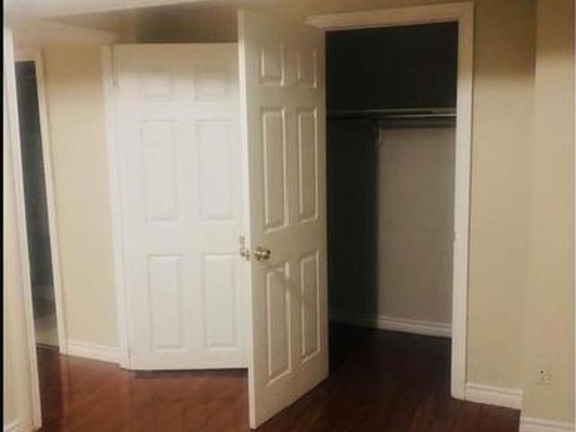 Bsmt 5623 Whitehorn Avenue, Mississauga, ON, L5V 2H1 house for lease | Listing ID W12863 | Royal LePage
