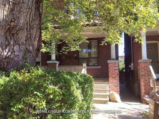 Bsmt 761 Markham Street, Toronto, ON, M6G 2M4 house for lease | Listing ID C13068 | Royal LePage