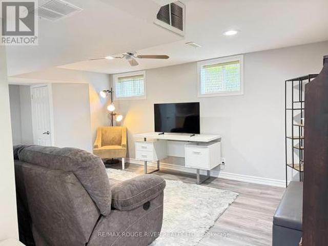Bsmt 717 Victory Drive, Pickering, ON, L1W 2S3 house for lease | Listing ID E13125 | Royal LePage