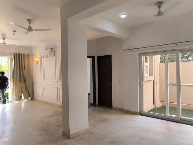 BPTP Amstoria Country Floor 3 Bedroom 2138 Sq. Ft. Builder Floor in Sector 102 Gurgaon Listing ID: #9864