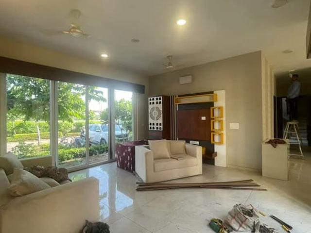 BPTP Amstoria Country Floor 4 Bedroom 4500 Sq. Ft. Villa in Sector 102 Gurgaon Listing ID: #10387