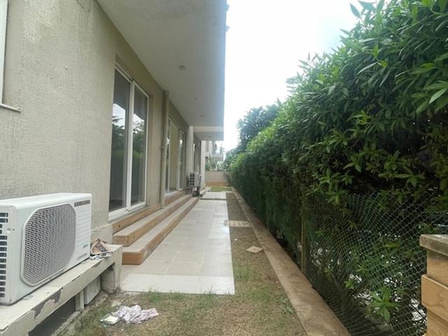 BPTP Amstoria 4 Bedroom 3560 Sq. Ft. Villa in Sector 102 Gurgaon Listing ID: #9855